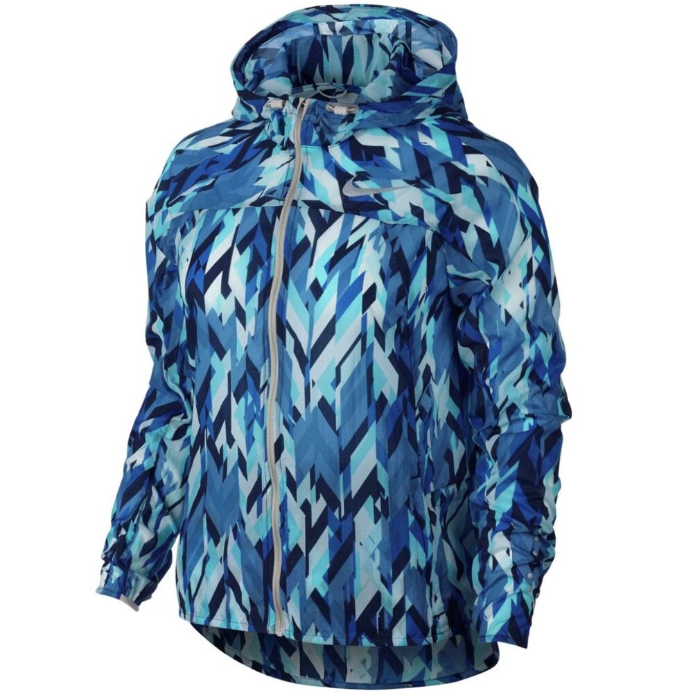 Nike Women's lightweight water-resistant running jacket, small